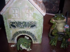 Leapin' Frog Hotel