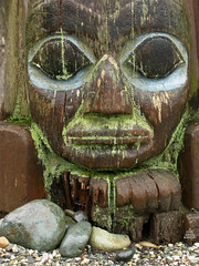 MOA Totem Detail (1)